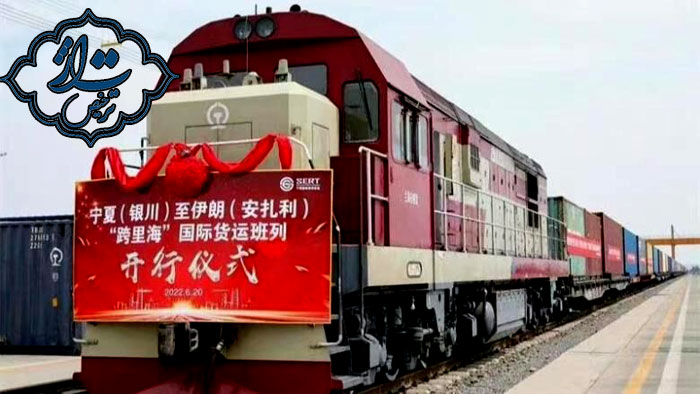 قطار چین در مسیر بندرانزلی